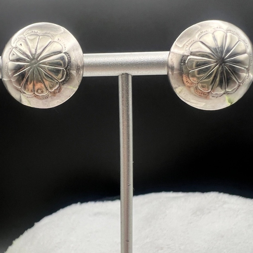Vintage Sterling Silver Concho Stud Earrings Southwestern Signed L Dome .75 3.4g